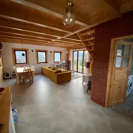 Dom wakacyjny Niedźwiedziówka *