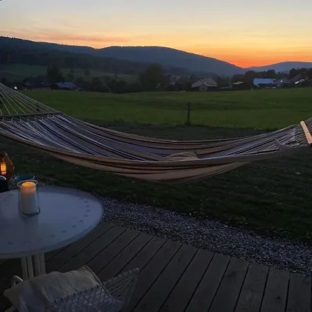 Niedzwiedziowka Holiday home Bartne